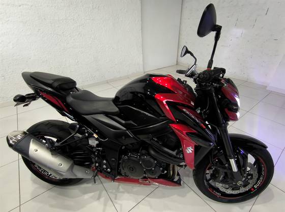 SUZUKI GSX-S750A SUZUKI GSX-S750A